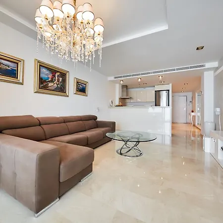 Paraiso La Playa Apartment